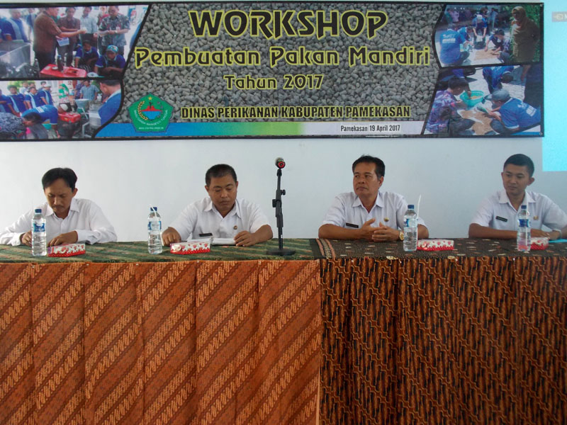 Workshop pembuatan pakan mandiri 2017