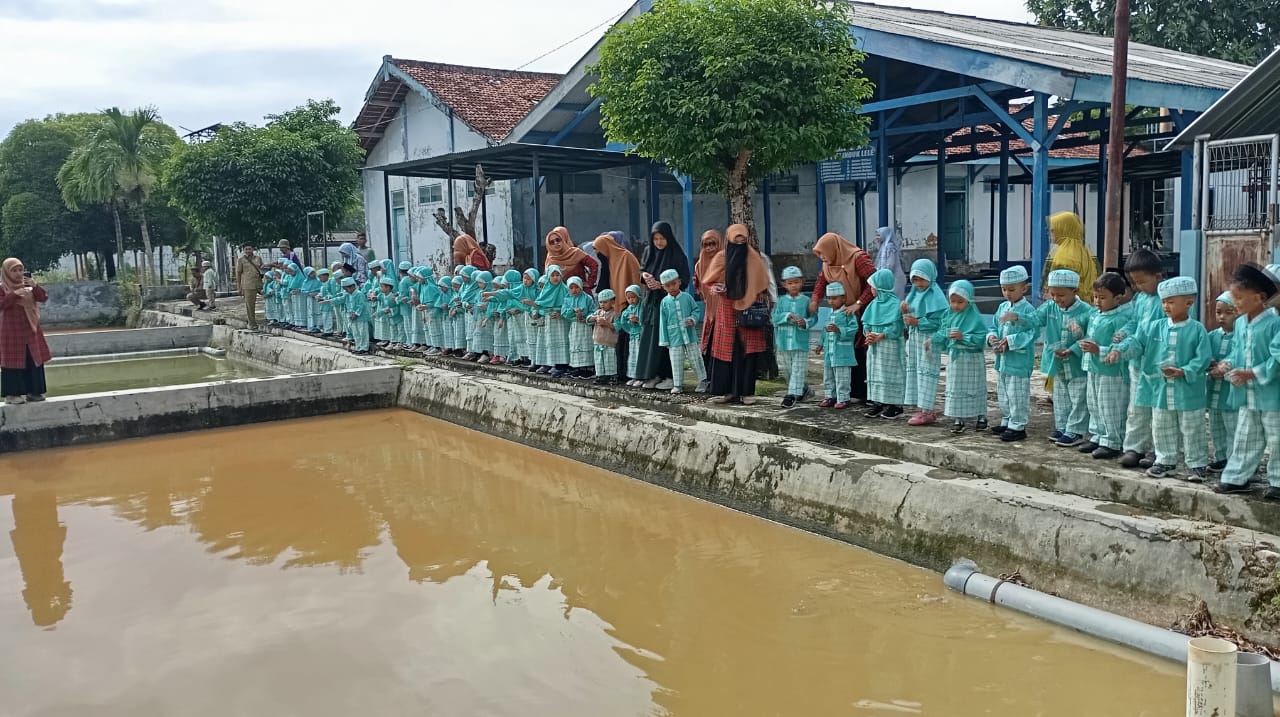 Cika Dewi - Dinas Perikanan Pamekasan