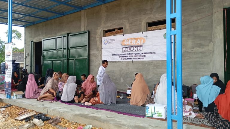 Gerai Pelangi dan DASI PAK HARI SERASI - Dinas Perikanan Pamekasan