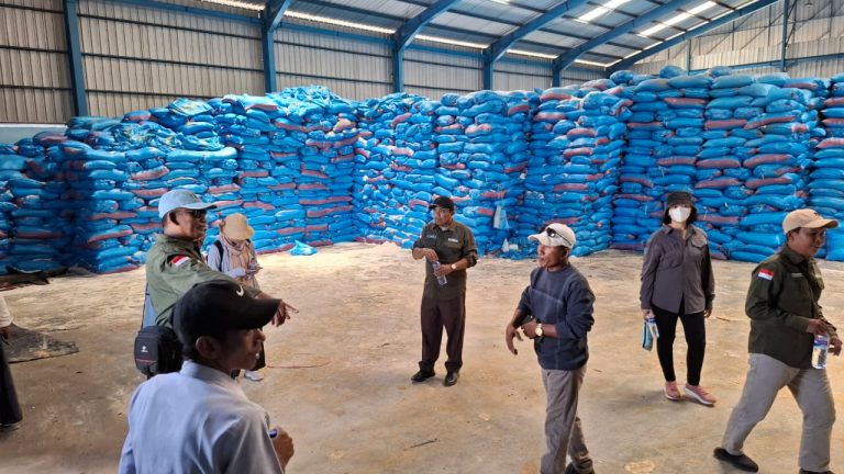 Monitoring Bantuan Pemerintah - Dinas Perikanan Pamekasan